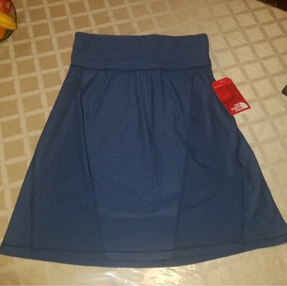 THE NORTHFACE DAYWARD SKIRT - Picture 1 of 8